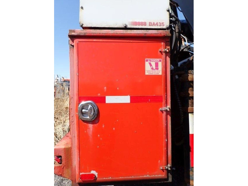 Freightliner M2112v 2007
