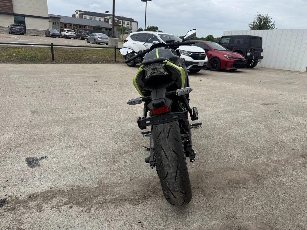 2026 Kawasaki Ninja 650 Abs Abs alt