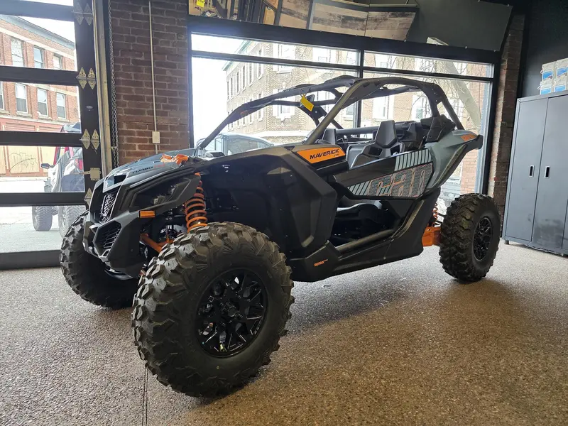2026 Can-Am Maverick X3 DS TURBO RR thumbnail 2
