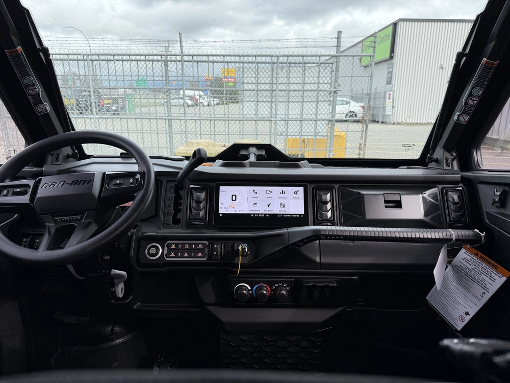 2026 Can-am Defender Max Limited Cab Hd11 alt