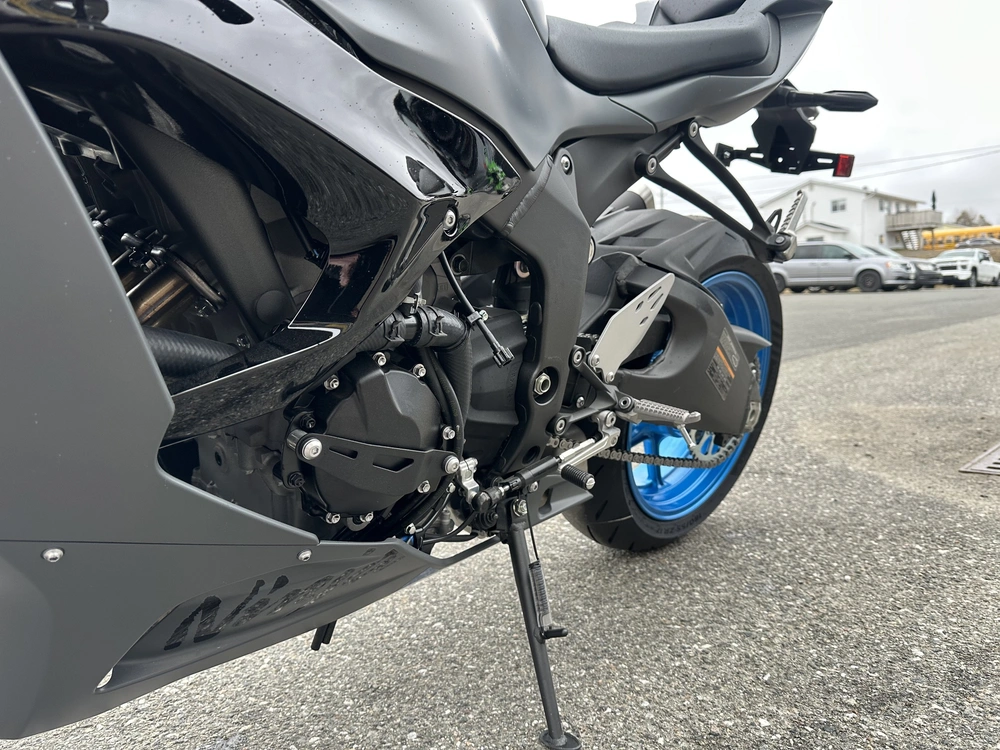 2026 Kawasaki Ninja Zx-6r alt