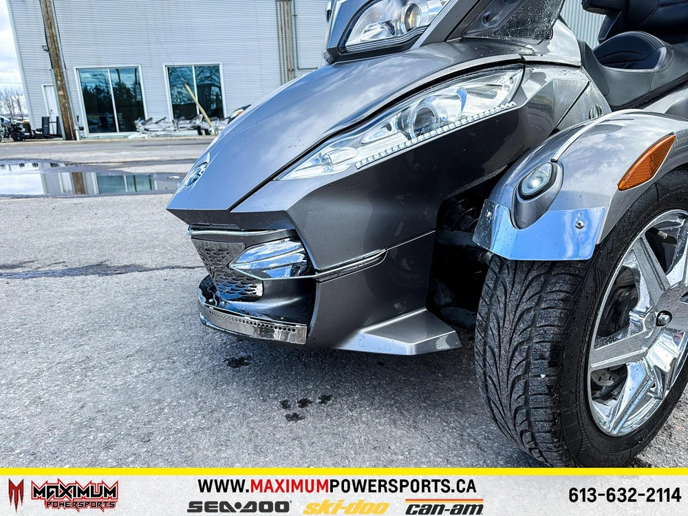 2012 Can-am Spyder Rt S alt