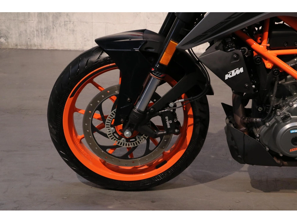 2022 Ktm Duke 390 alt