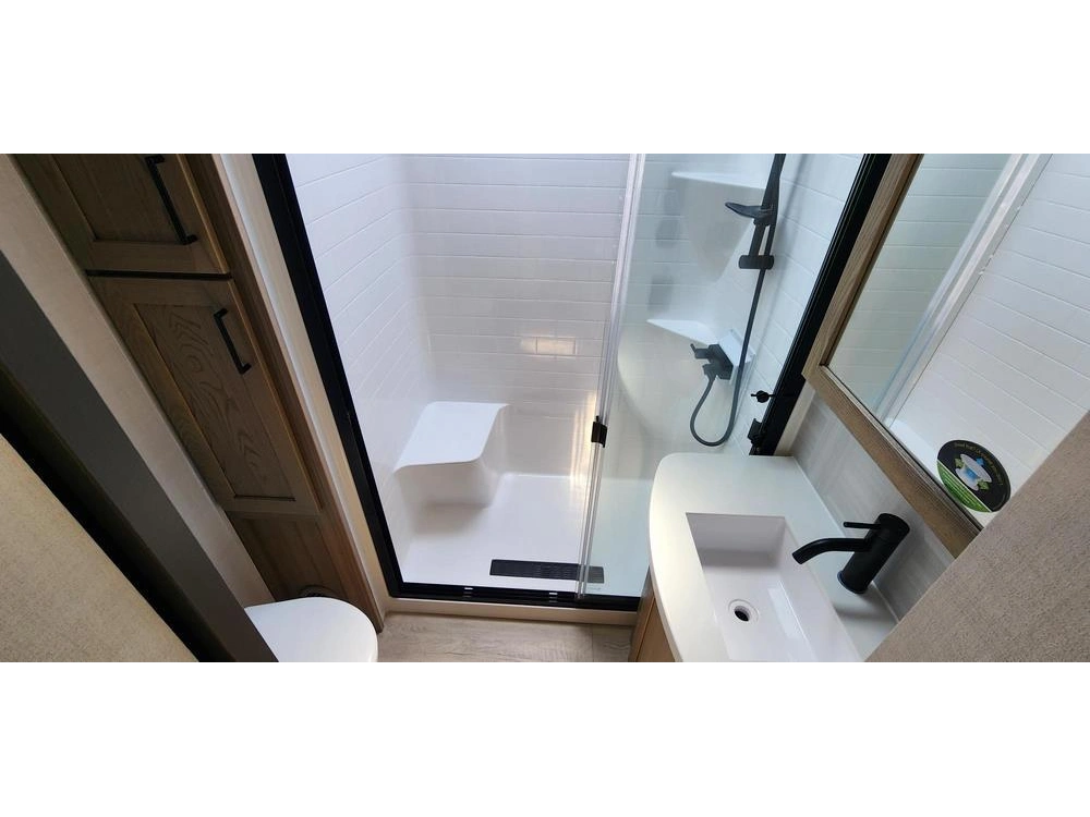 Forest River Rockwood Signature 361rls 2026 alt