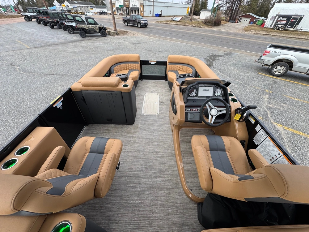 2026 Godfrey Marine Mc 235 Ultra Lounger Cocaptain alt