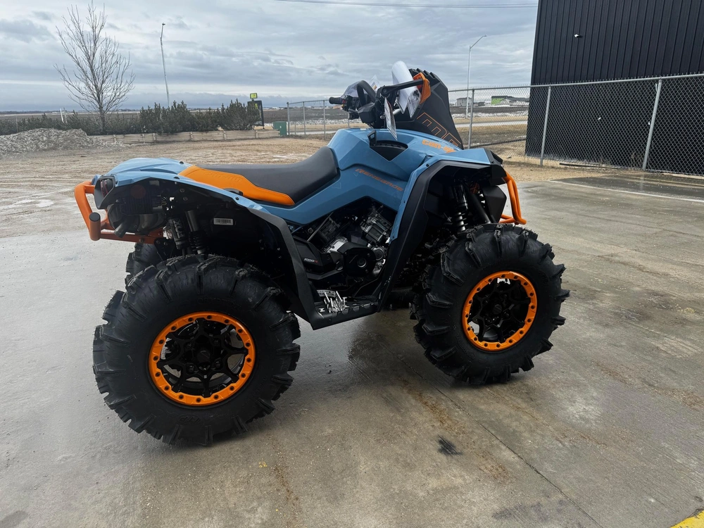 2026 Can-am Renegade Xmr 1000r alt