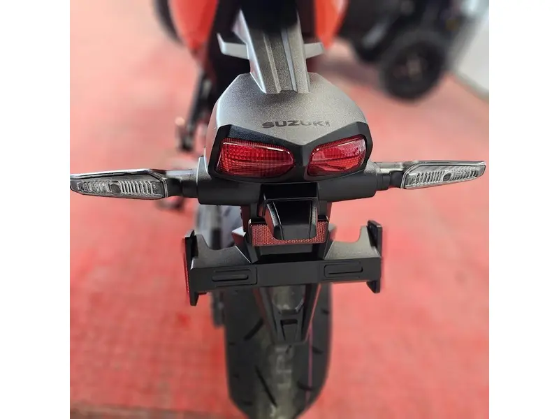 2026 Suzuki GSX 8R thumbnail 24