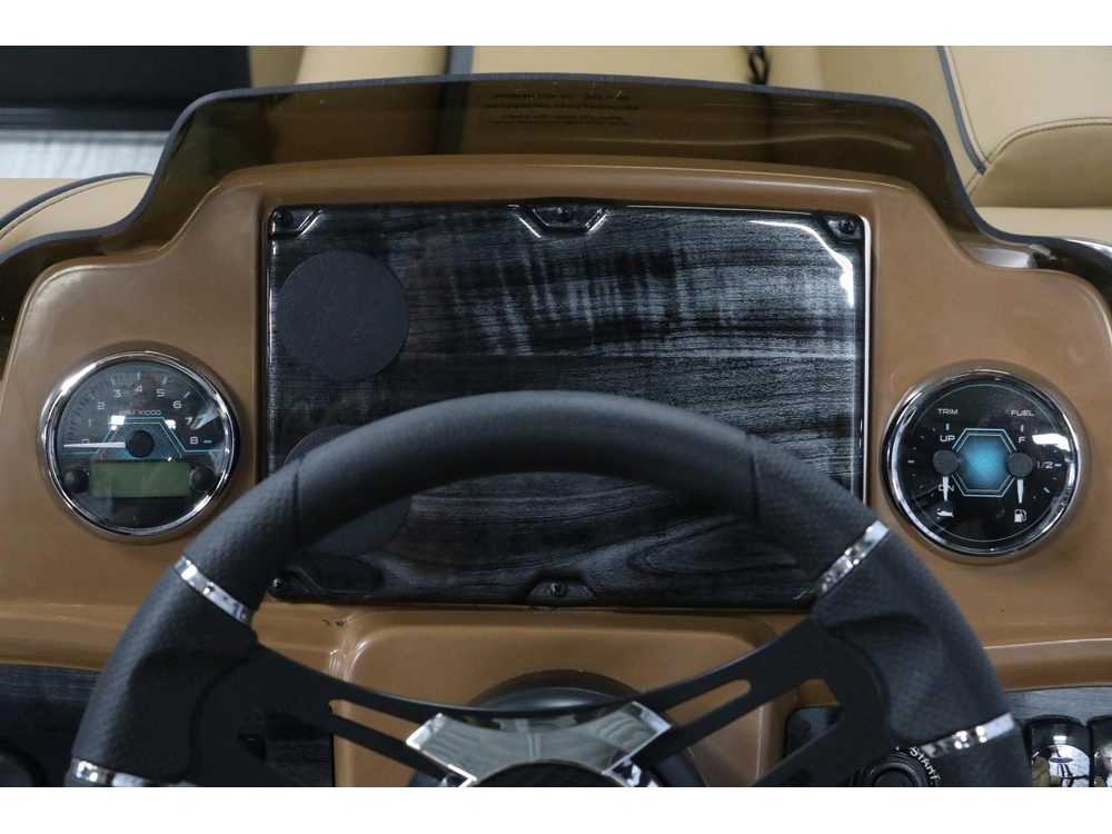 Avalon Venture 2385 Ql + Yamaha Vmax 115 Hp 2026 alt