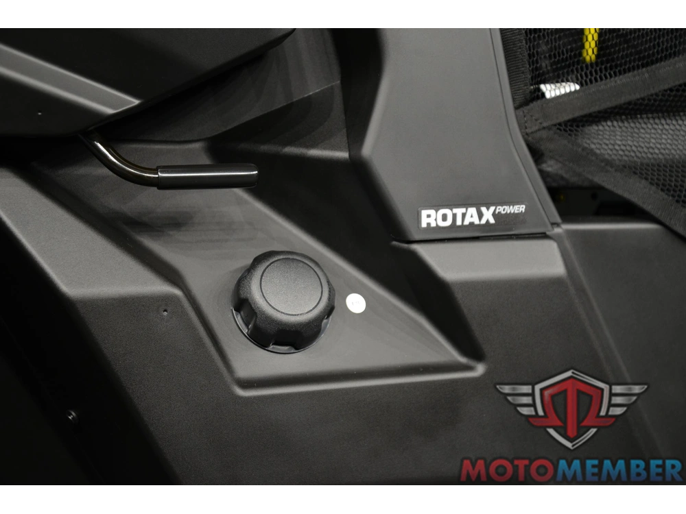 2026 Can-am Defender Hd9 alt