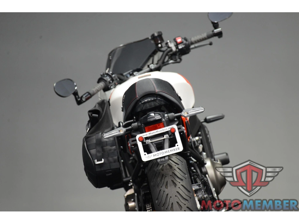 2024 Yamaha Xsr900 alt