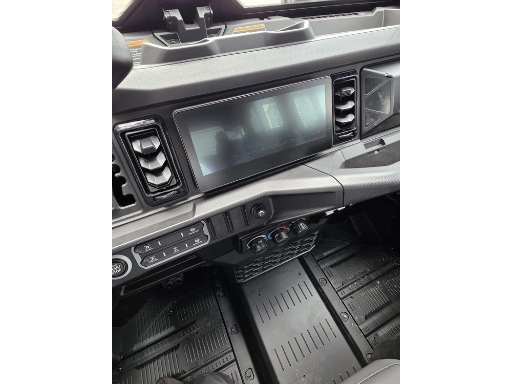 2026 Can-am Defender Max Xt Cab Hd11