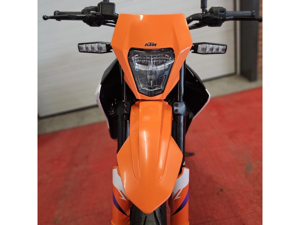 2025 Ktm 390 Smc R alt