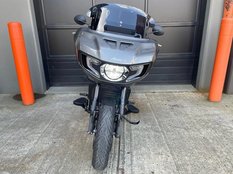 2020 Indian Motorcycle Challenger alt