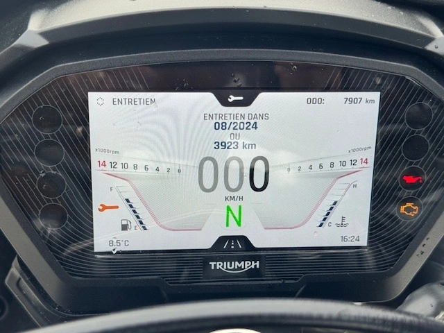 Triumph Street Triple 765 Rs 2023 alt