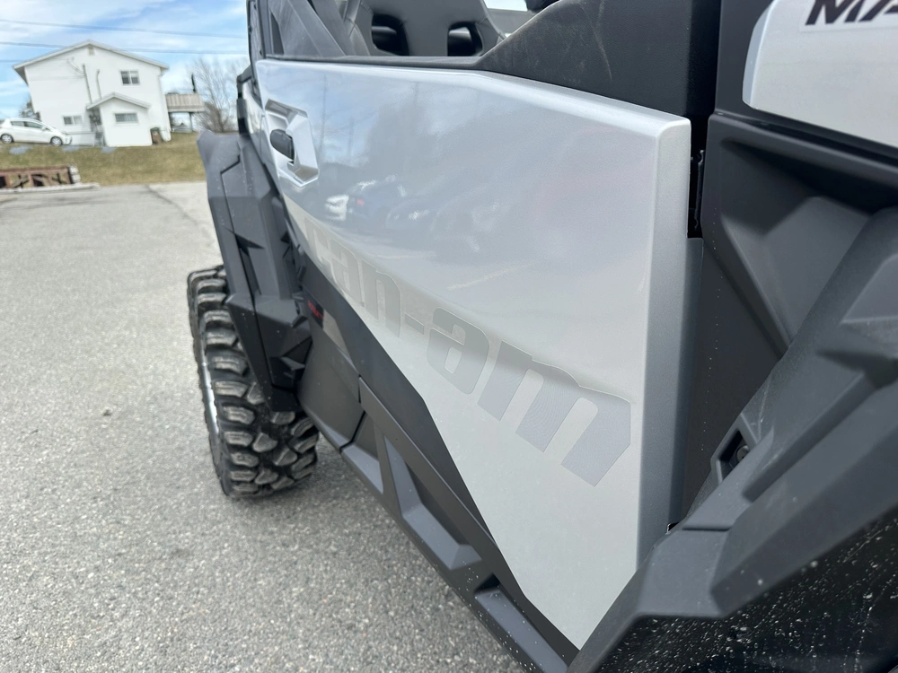 2026 Can-am Maverick Sport Xmr 1000r alt