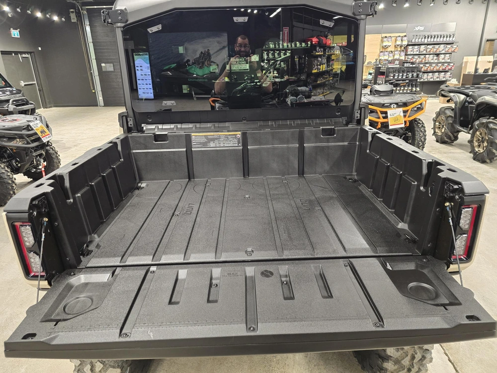 2026 Brp Defender Limited Cab Hd11 alt