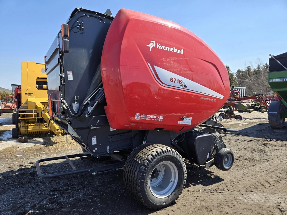 Kverneland 6716 2015 alt