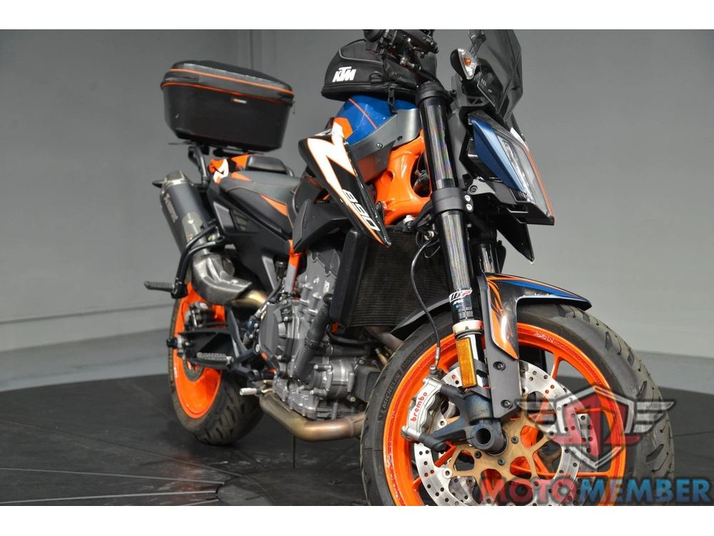 2022 Ktm Duke 890 R alt