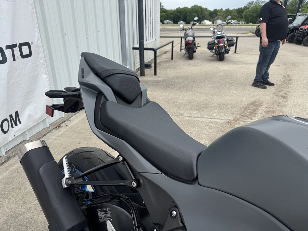 2026 Kawasaki Ninja® Zx™-6r Base Base alt