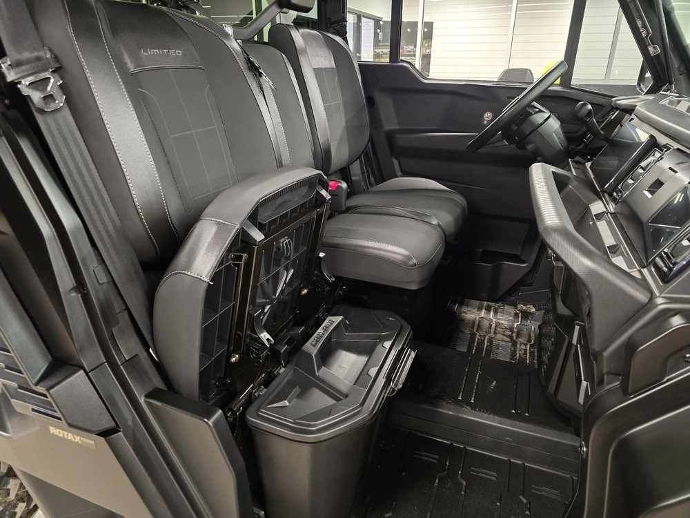 2026 Brp Defender Limited Cab Hd11 alt