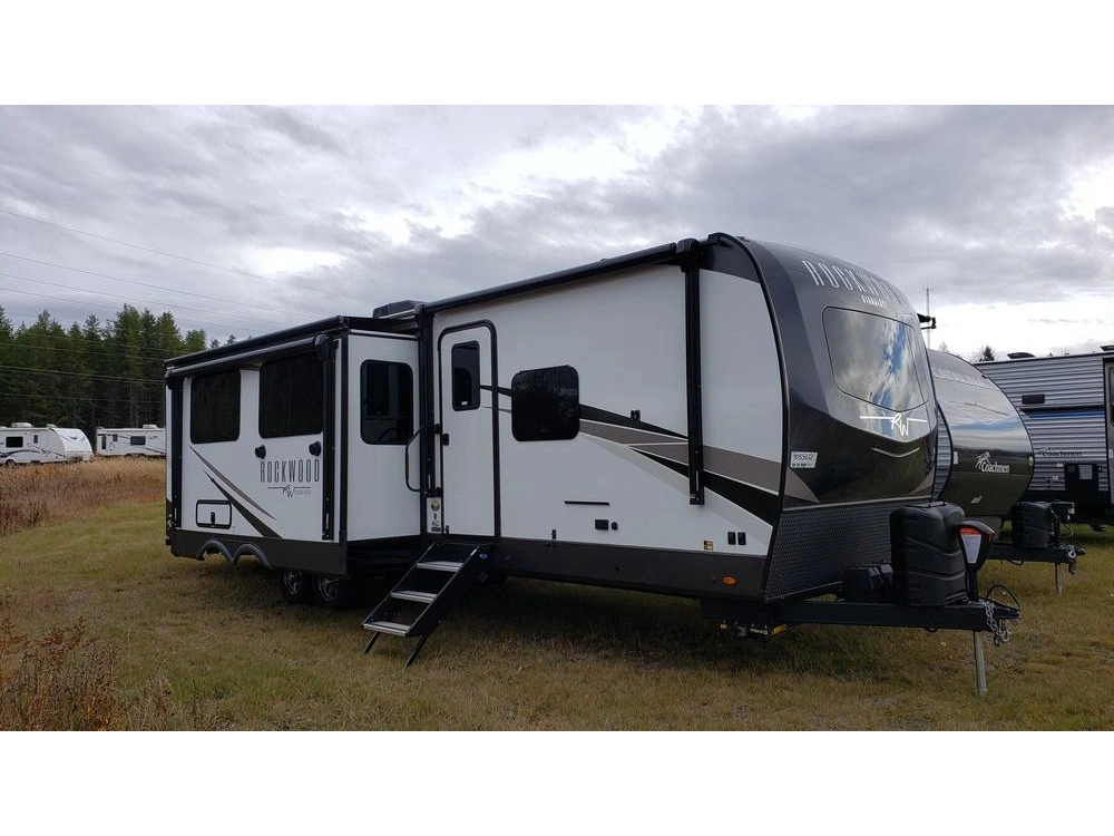 Forest River Rockwood Signature 8336bh 2023 alt