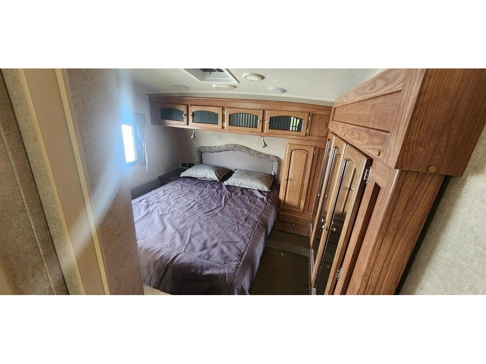 Forest River Rockwood 8289ws 2015 alt