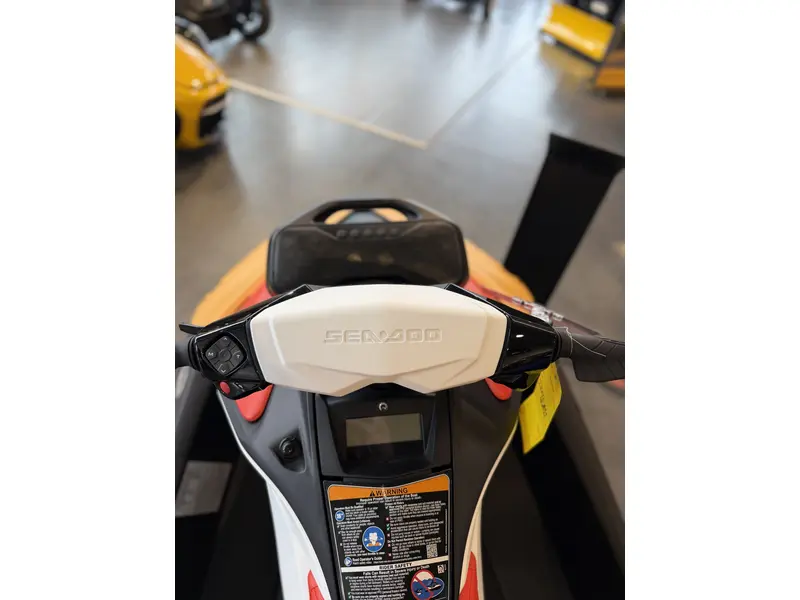 2025 Sea-Doo Spark 2UP IBR thumbnail 3