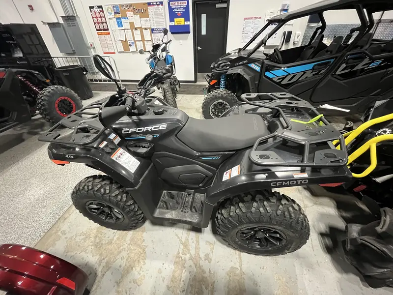 CFMOTO 400 2026