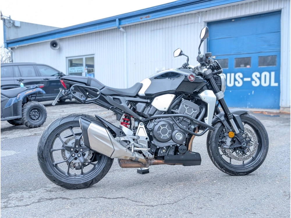 Honda Cb1000r 🎯 Moto Naked 1000cc Style Rétro Performance Mt10 Z900 Rs Gsxs1000 Confort 🟢 2019 alt