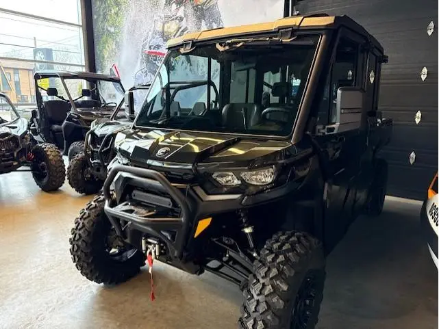 Can-Am DEFENDER MAX LONESTAR CAB HD10 2025