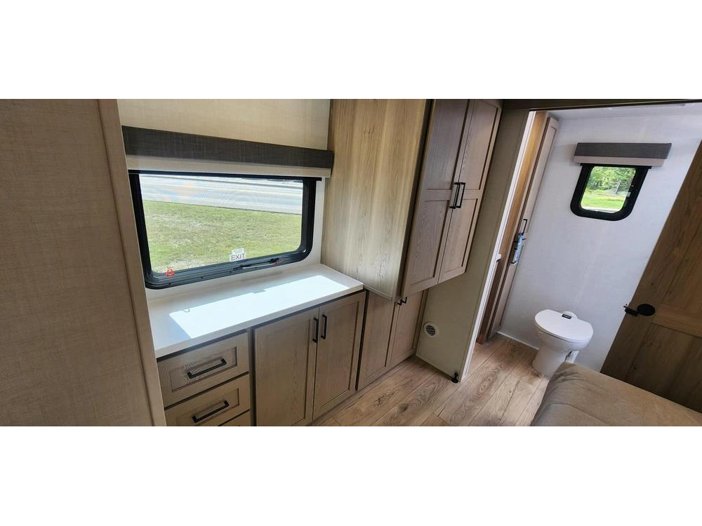 Forest River Rockwood Mini-lite 2523mbr 2026 alt