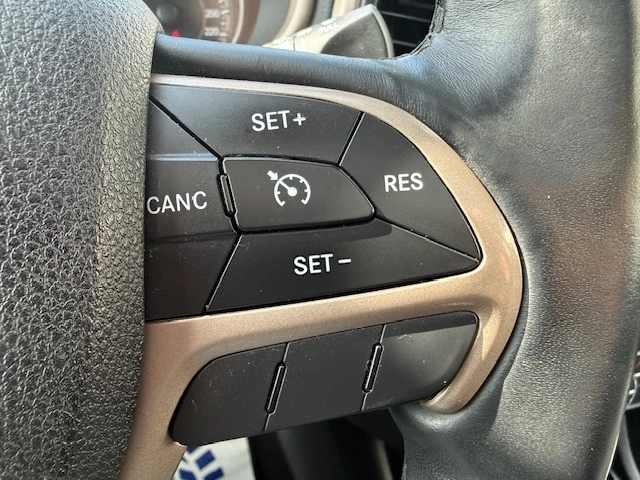 2014 Jeep Chrokee Limited alt