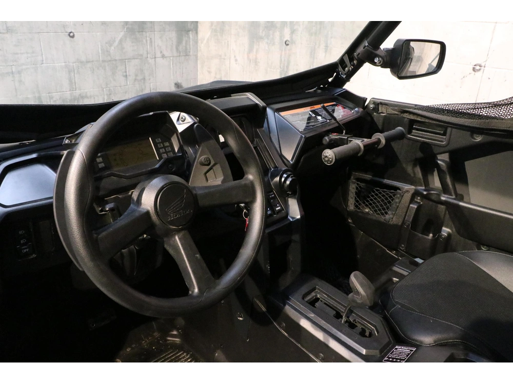 2024 Honda Talon 1000x alt