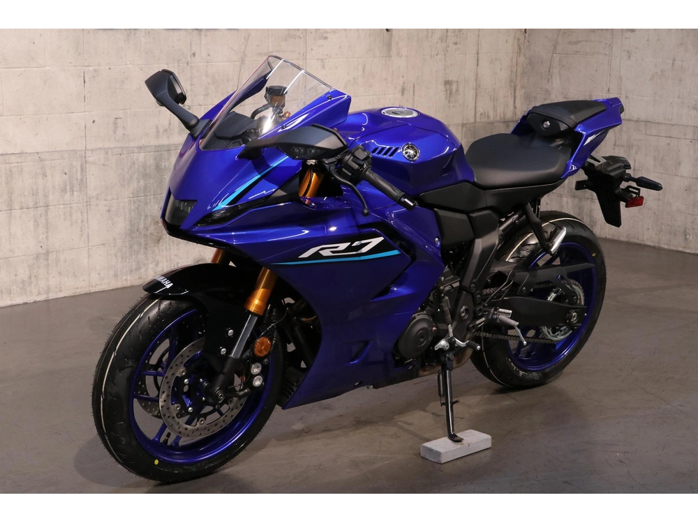 2026 Yamaha Yzf-r7 alt