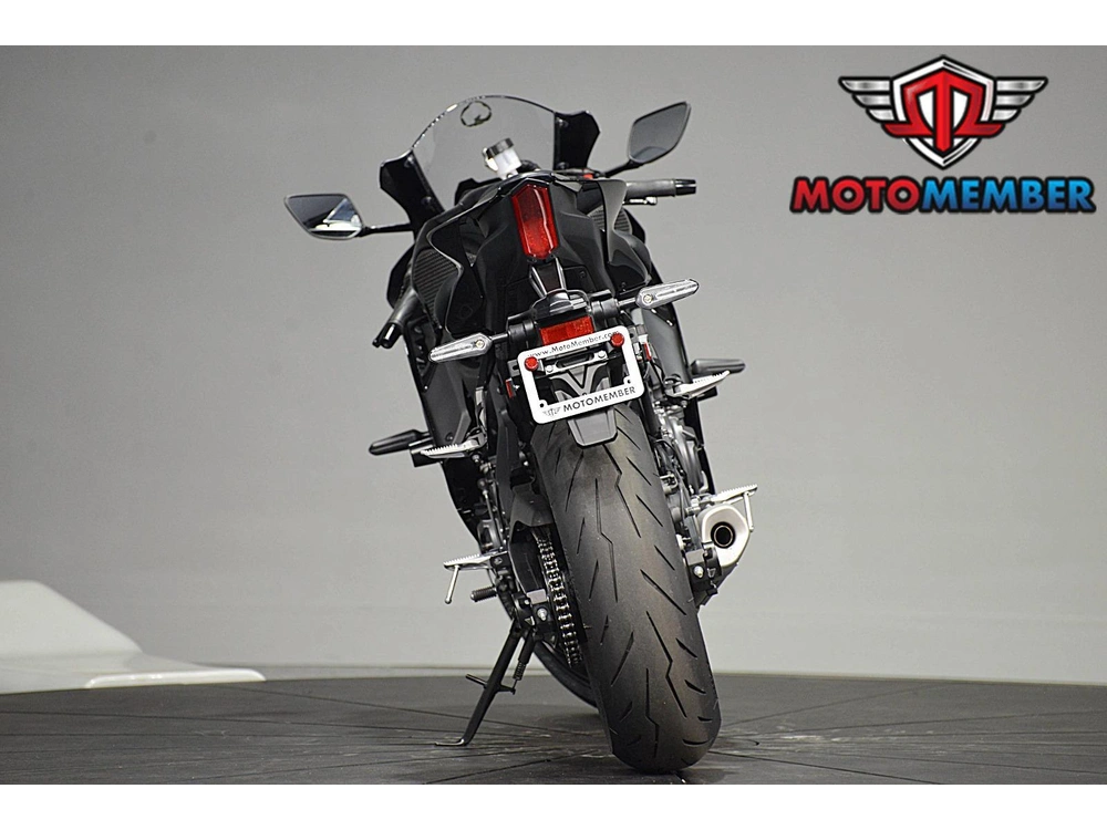 2025 Yamaha Yzf-r7 alt
