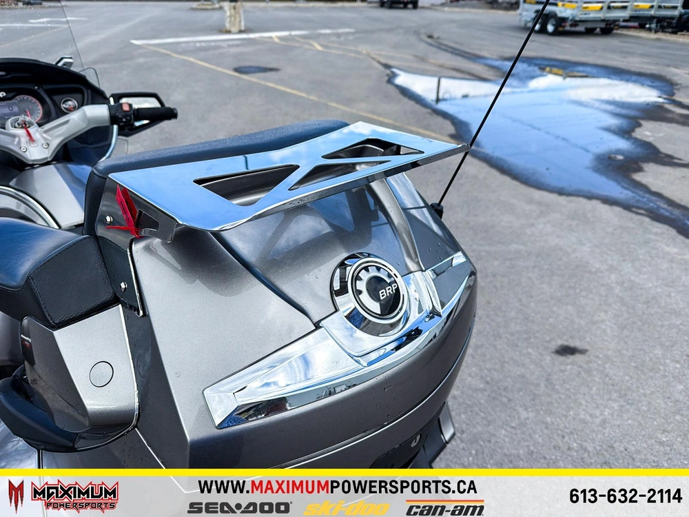 2012 Can-am Spyder Rt S alt