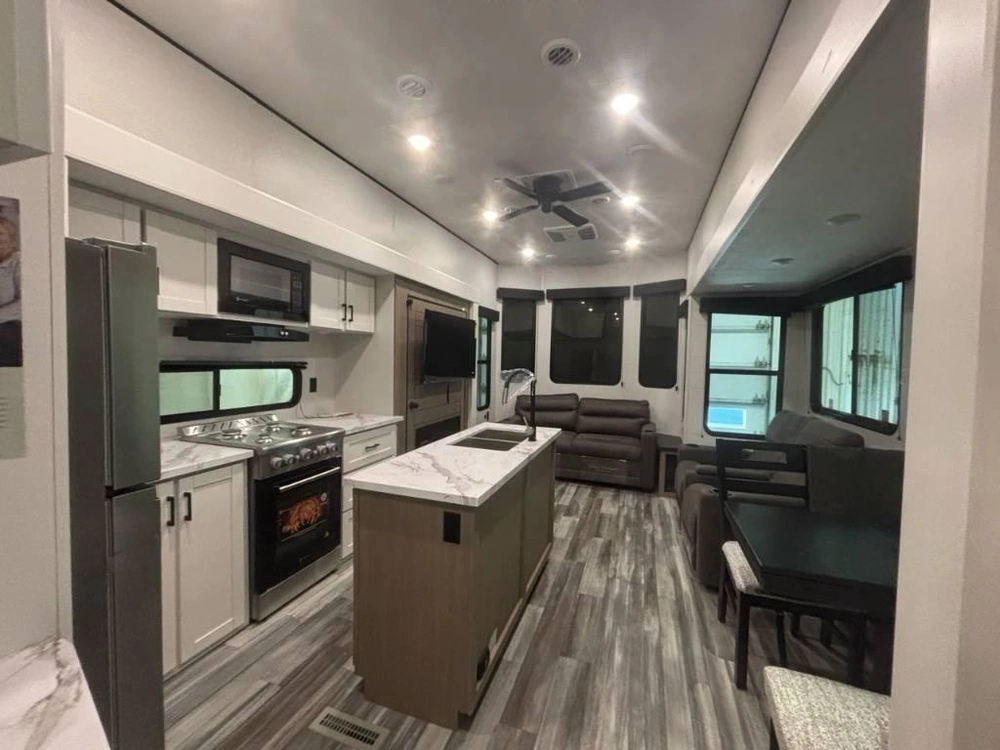 Jayco Jay Flight Bungalow 401loft 2026 alt