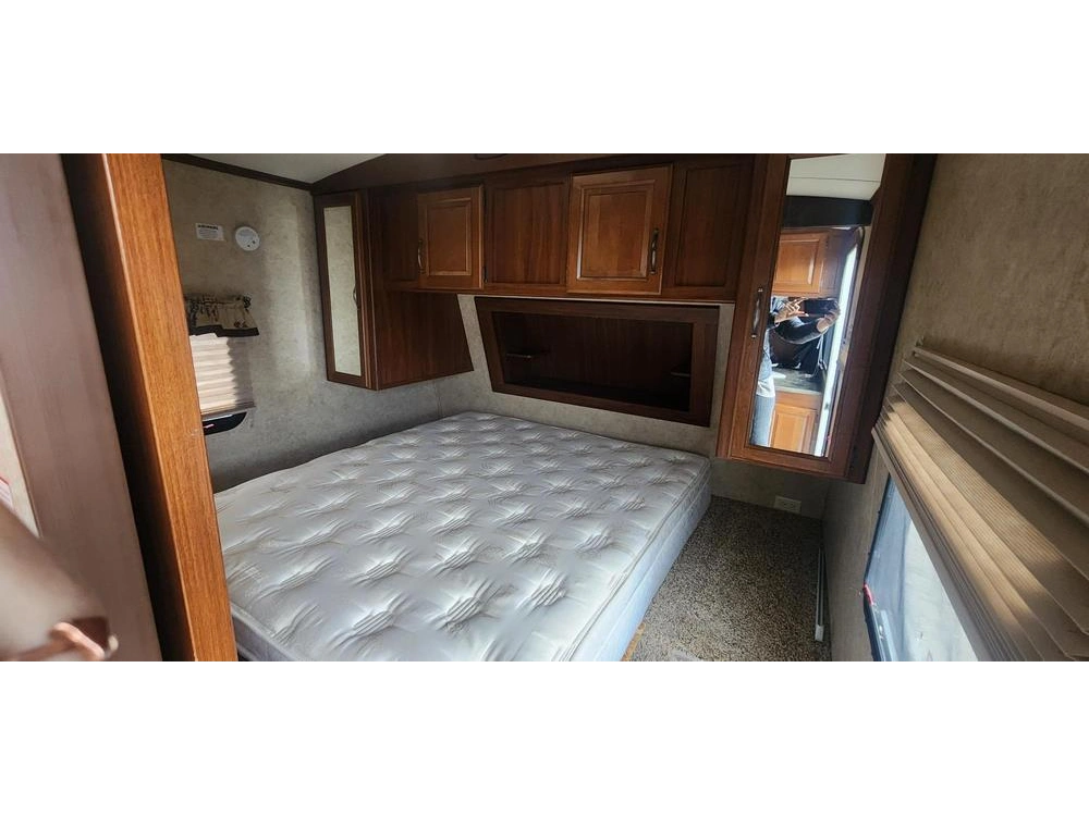 Cougar 31sbq 2013 alt