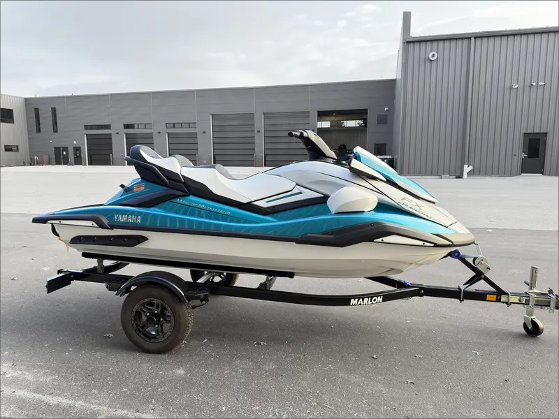 2026 Yamaha FX Cruiser HO thumbnail 4