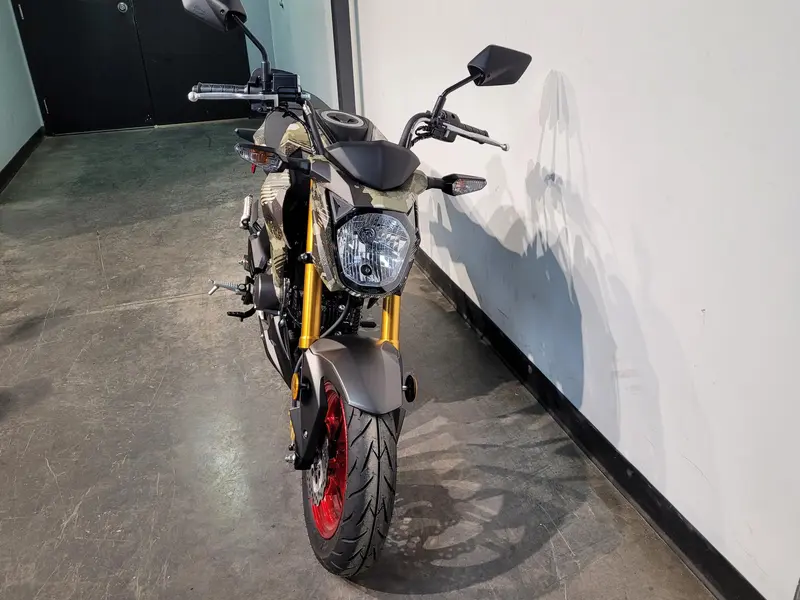 2025 Kawasaki Z125 PRO thumbnail 10