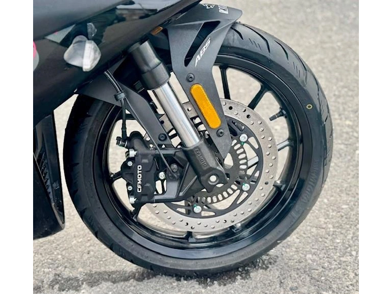 Cfmoto 300ss Rabais De 2,200$ 2024 alt