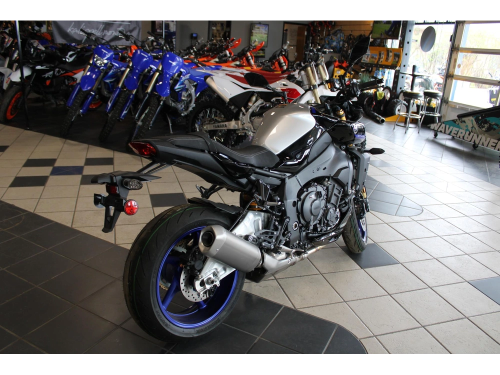 2025 Yamaha Mt-10 Sp alt