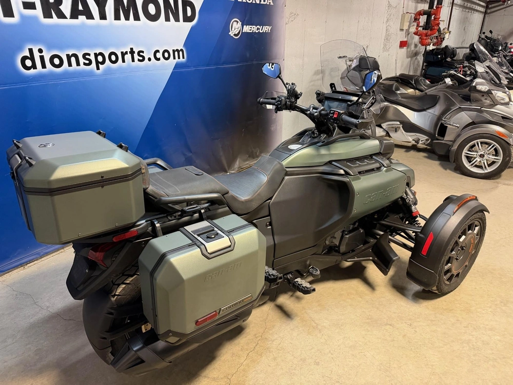 Can-am Canyon Redrock 2025 alt