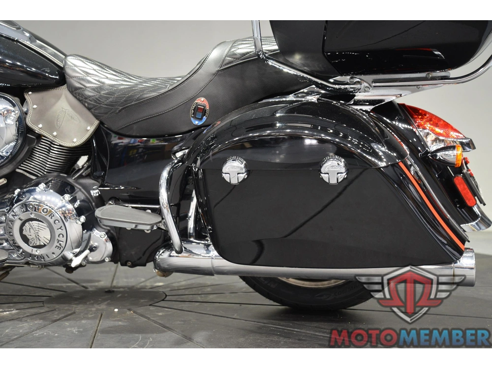 2017 Indian Motorcycle Roadmaster alt