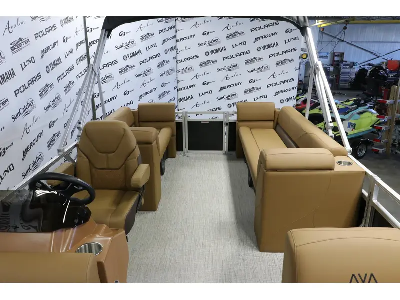 Avalon VLS 2180 QUAD LOUNGER + YAMAHA 70 HP 2026
