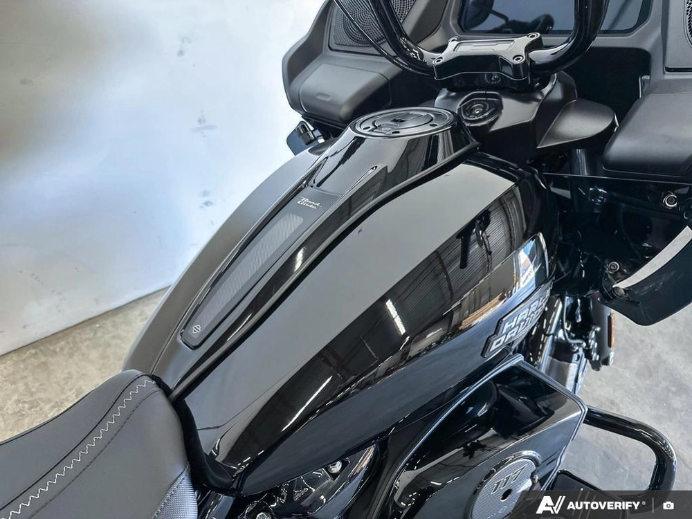 2026 Harley-davidson Road Glide alt