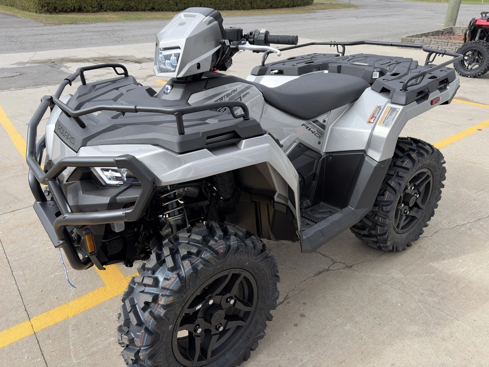 Polaris Sportsman 570 Ultimate 2026 alt