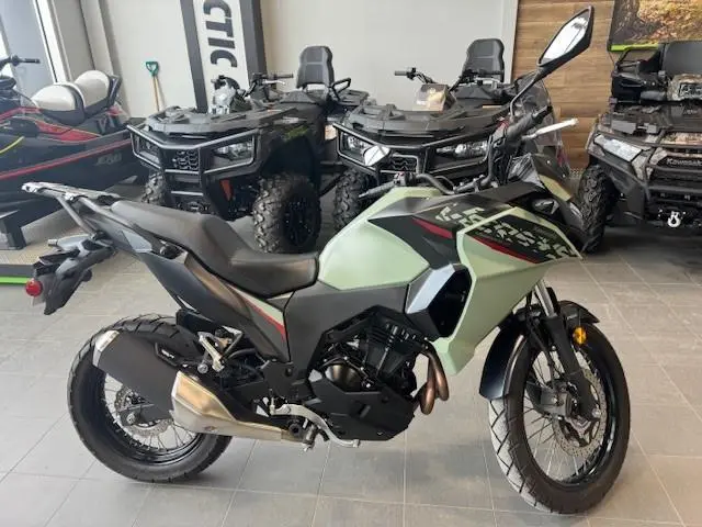 Kawasaki VERSYS 300 2025