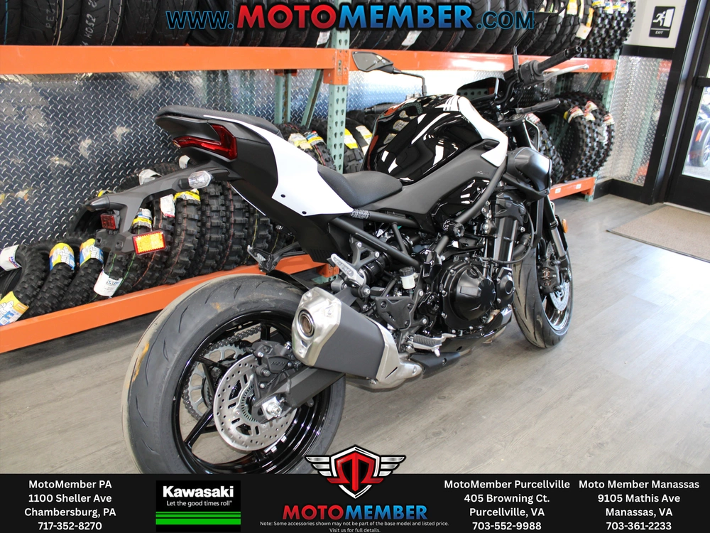 2026 Kawasaki Z900 Abs alt