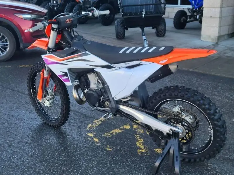 2023 KTM 250 SX thumbnail 3